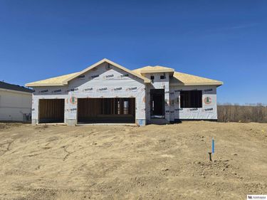 11108 N 173 Street, Bennington, NE 68007