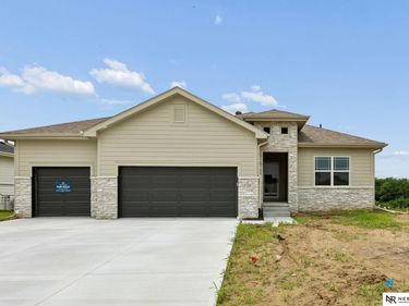 11108 N 173 Street, Bennington, NE 68007