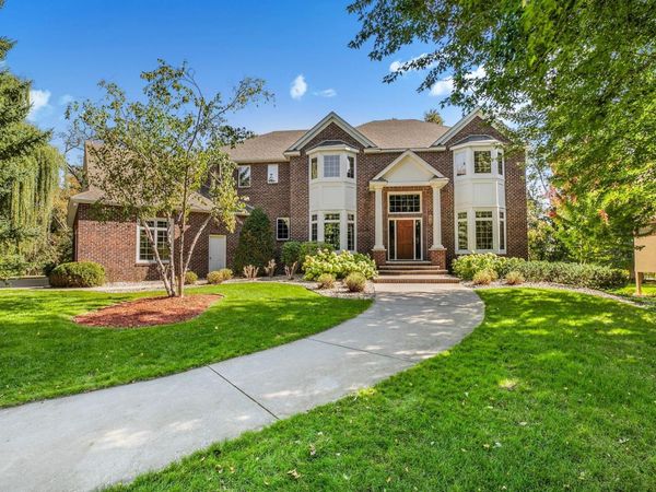 1612 Blackberry Circle , Sartell, MN 56377