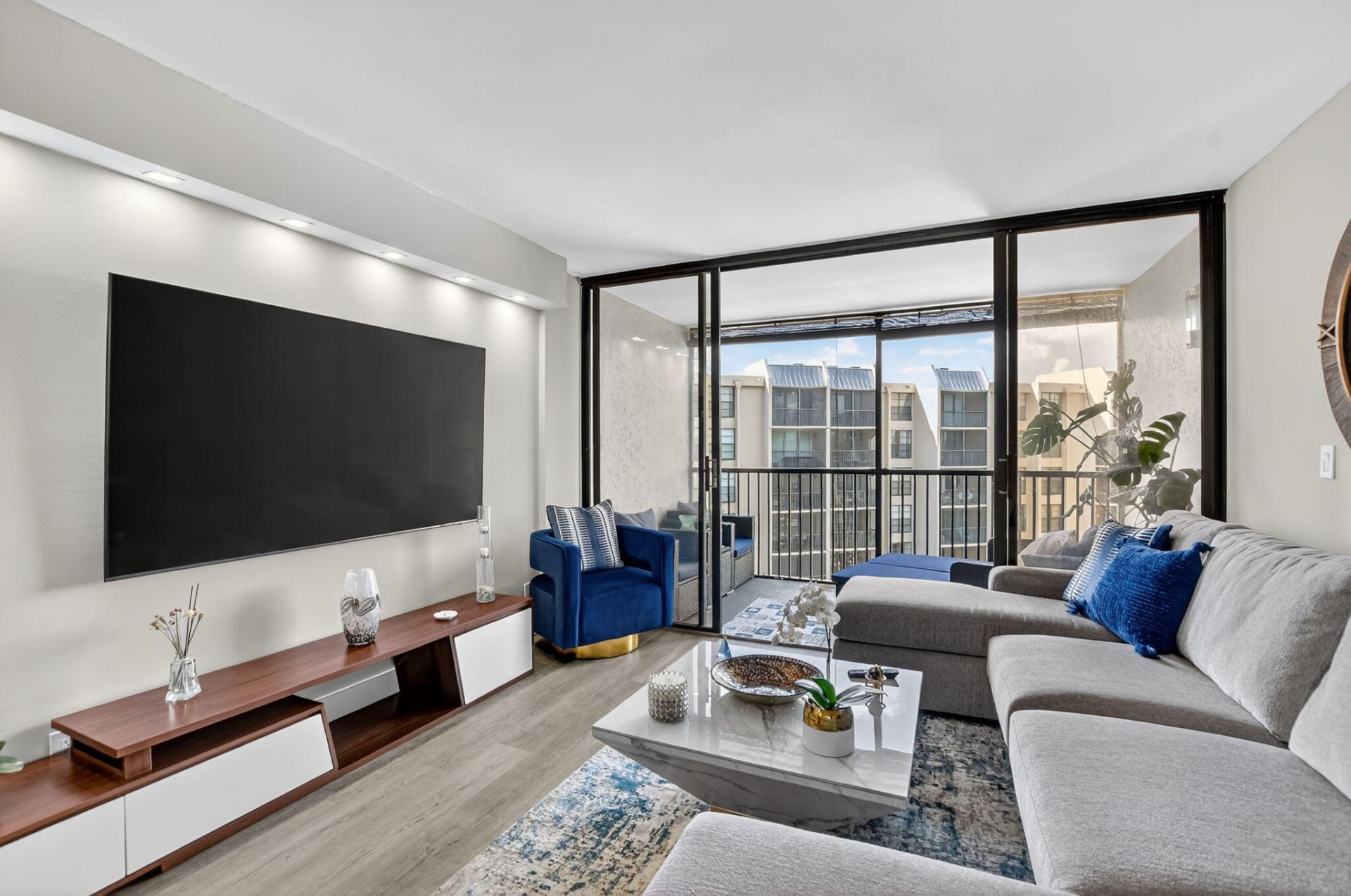 20 Royal Palm Way, Unit 503, Boca Raton, FL 33432 Photo