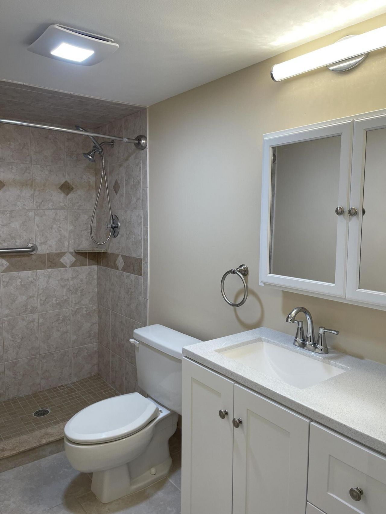 1605 S Us Highway 1, Unit V6-306, Jupiter, FL 33477 Photo