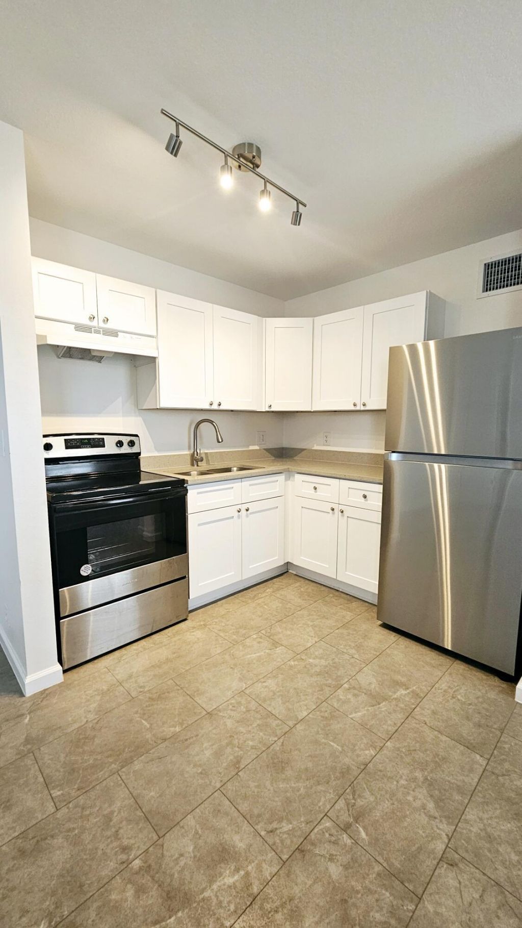 914 10th Street, Unit B, West Palm Beach, FL 33401 Photo