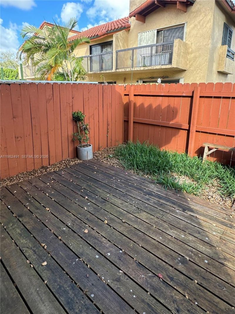 10220 SW 77th Ct , Miami, FL 33156 Photo