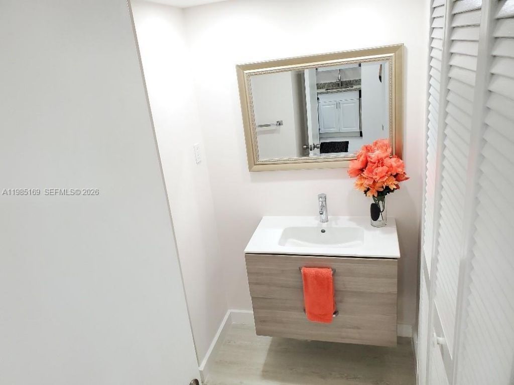 18011 Biscayne Blvd, Unit 503, Aventura, FL 33160 Photo