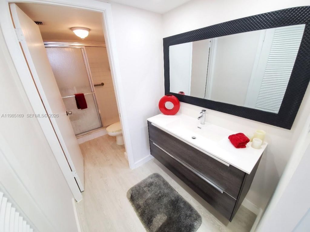 18011 Biscayne Blvd, Unit 503, Aventura, FL 33160 Photo