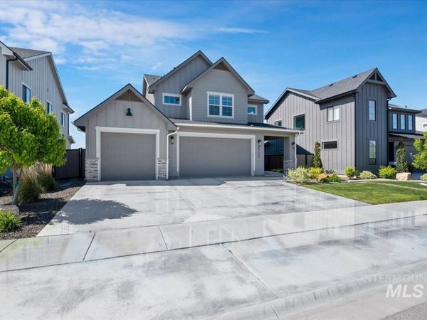 6733 W Mattawa Dr, Meridian, ID 83646