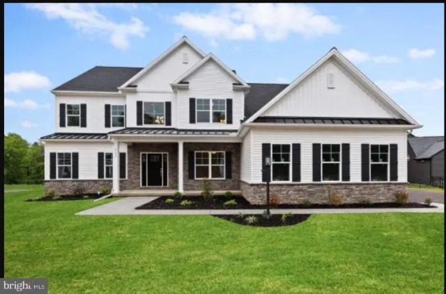 110 Elena , Harrisburg, PA 17112 Main Photo