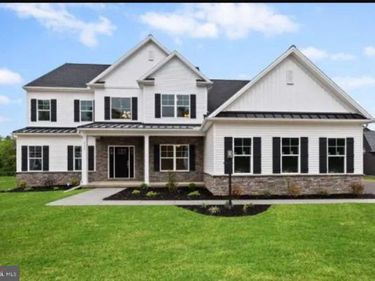 110 ELENA, HARRISBURG, PA 17112
