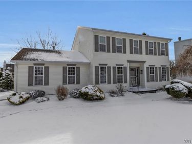 30 Willow Ridge Lane, Lancaster, NY 14086