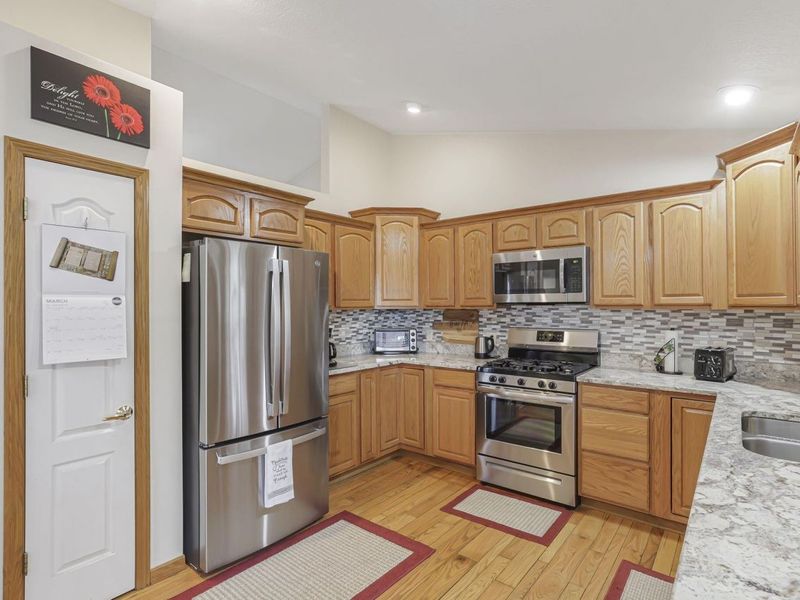 334 Glenridge Circle, Howard, OH 43028 Photo 17