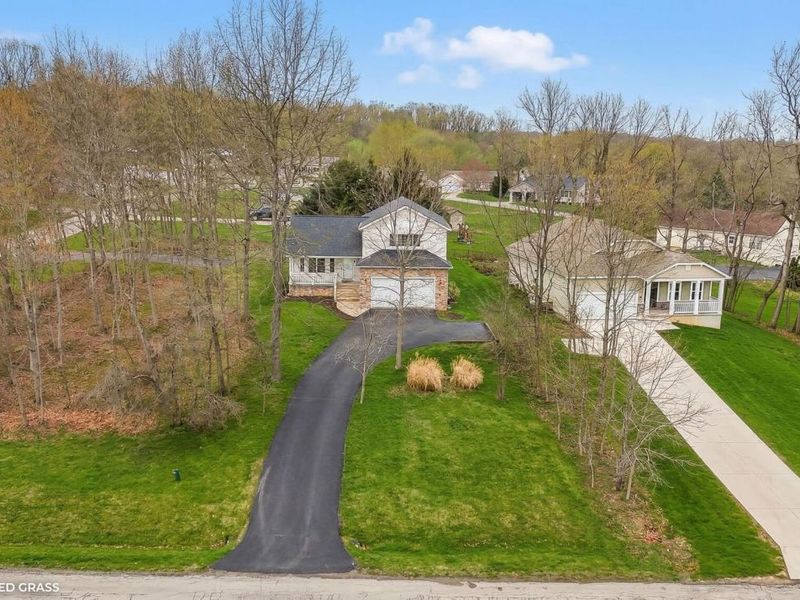 334 Glenridge Circle, Howard, OH 43028 Photo 3