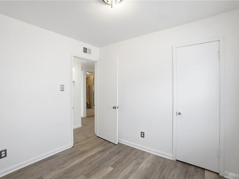 1215 Philadelphia Drive, Dayton, OH 45406 Photo 16