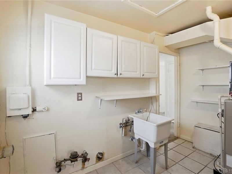 1215 Philadelphia Drive, Dayton, OH 45406 Photo 20