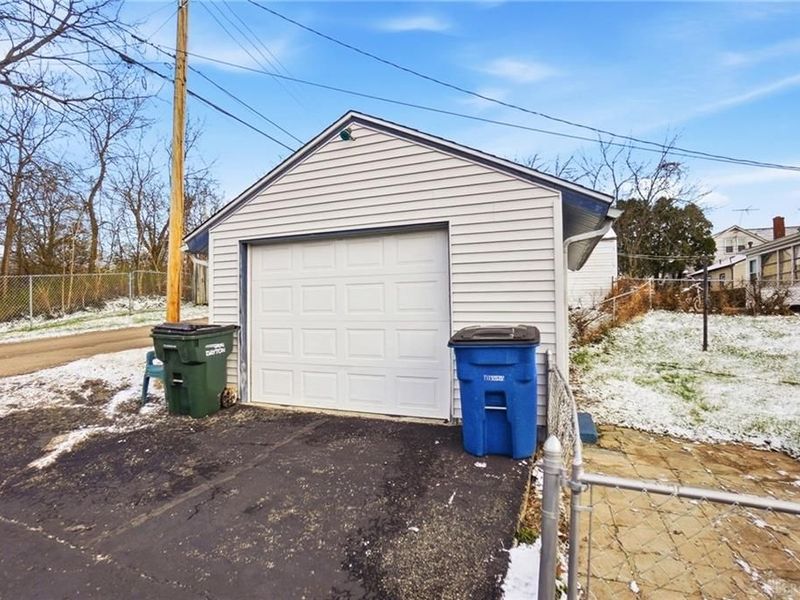 1215 Philadelphia Drive, Dayton, OH 45406 Photo 24