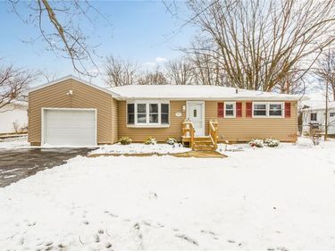210 Sunnyside Drive, Rochester, NY 14623
