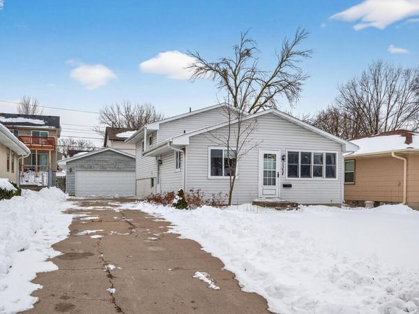 2354 Burke Avenue E, North Saint Paul, MN 55109