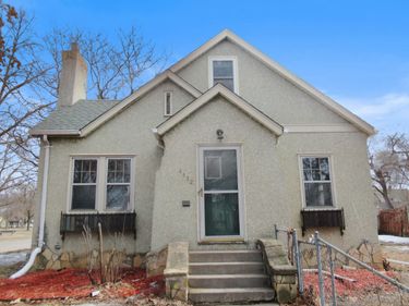 4432 James Avenue N, Minneapolis, MN 55412