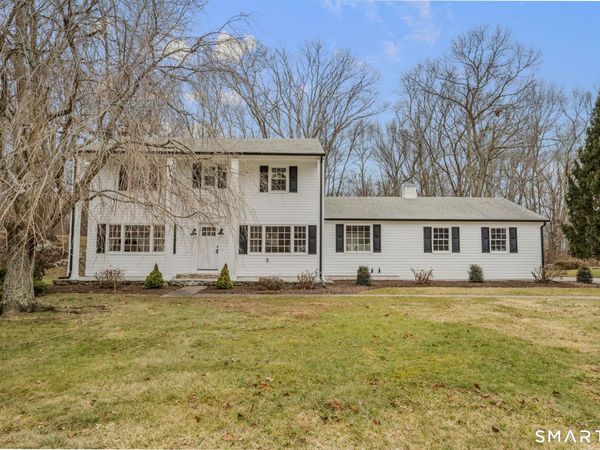 87 Colony , Groton, CT 06340