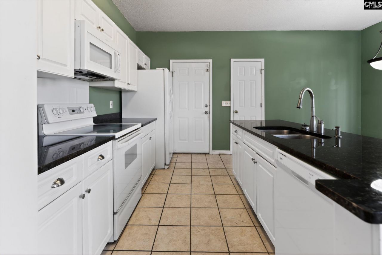 203 Caddis Creek Road  Photo 10