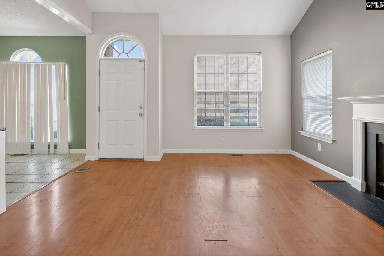 203 Caddis Creek Road  Photo 4