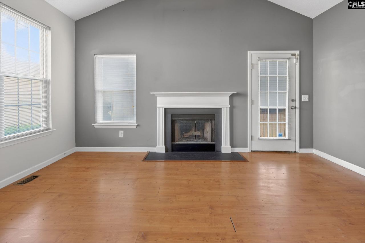 203 Caddis Creek Road  Photo 5