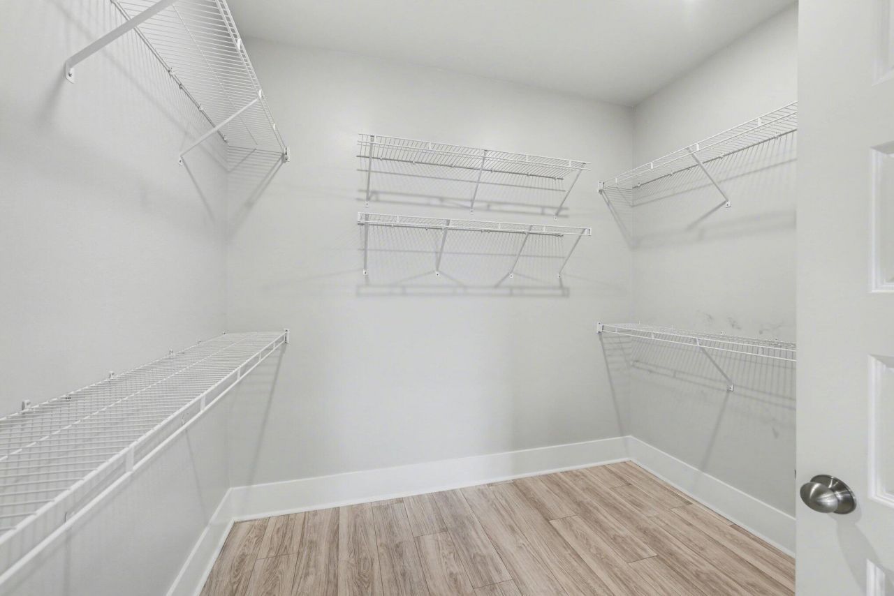 1970 Parish House Circle Photo 18