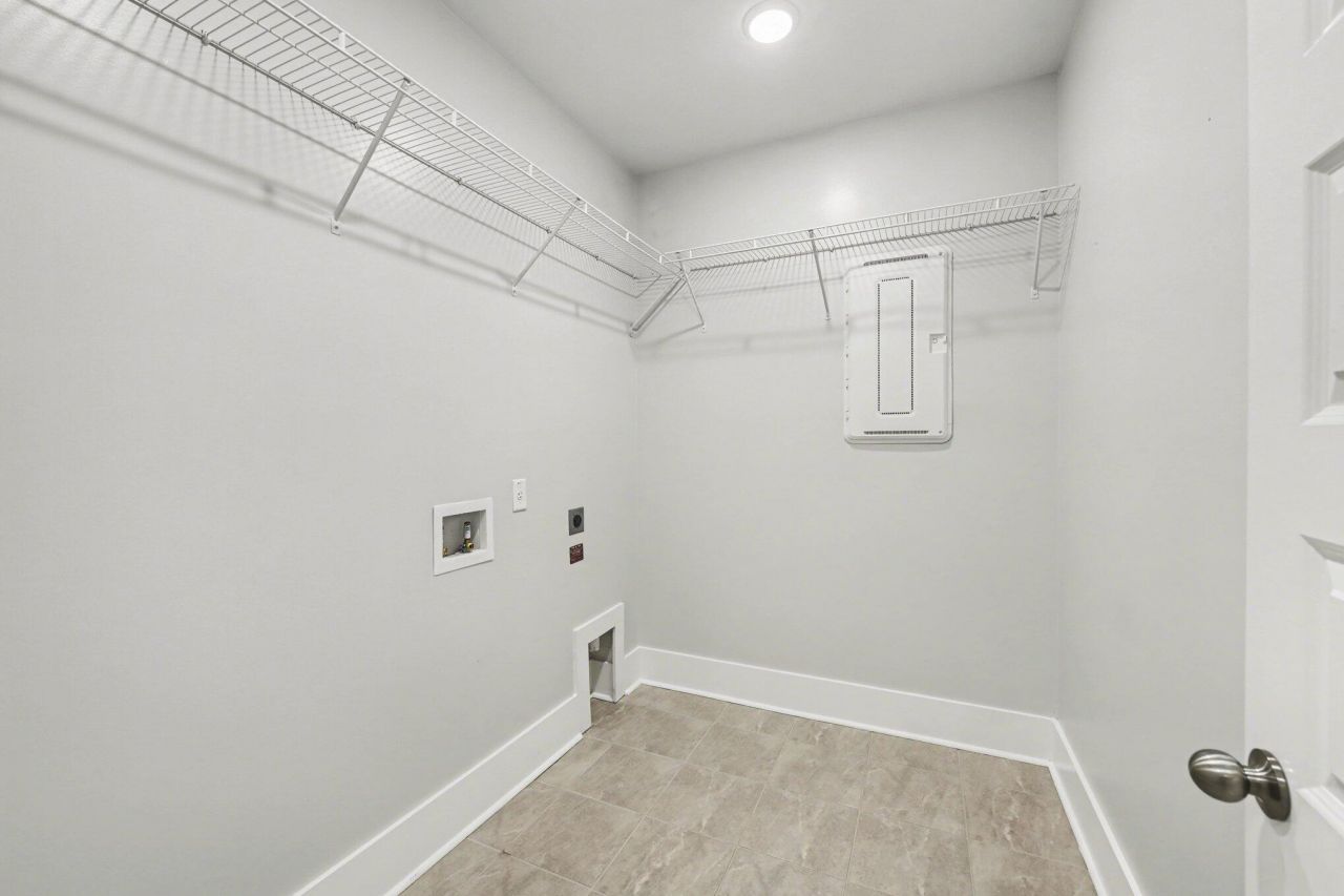 1970 Parish House Circle Photo 24