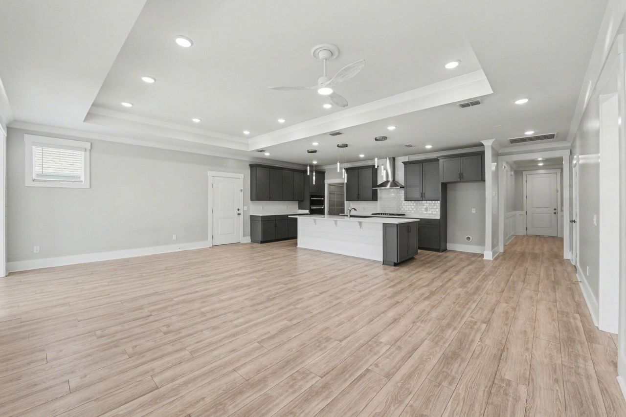 1970 Parish House Circle Photo 6