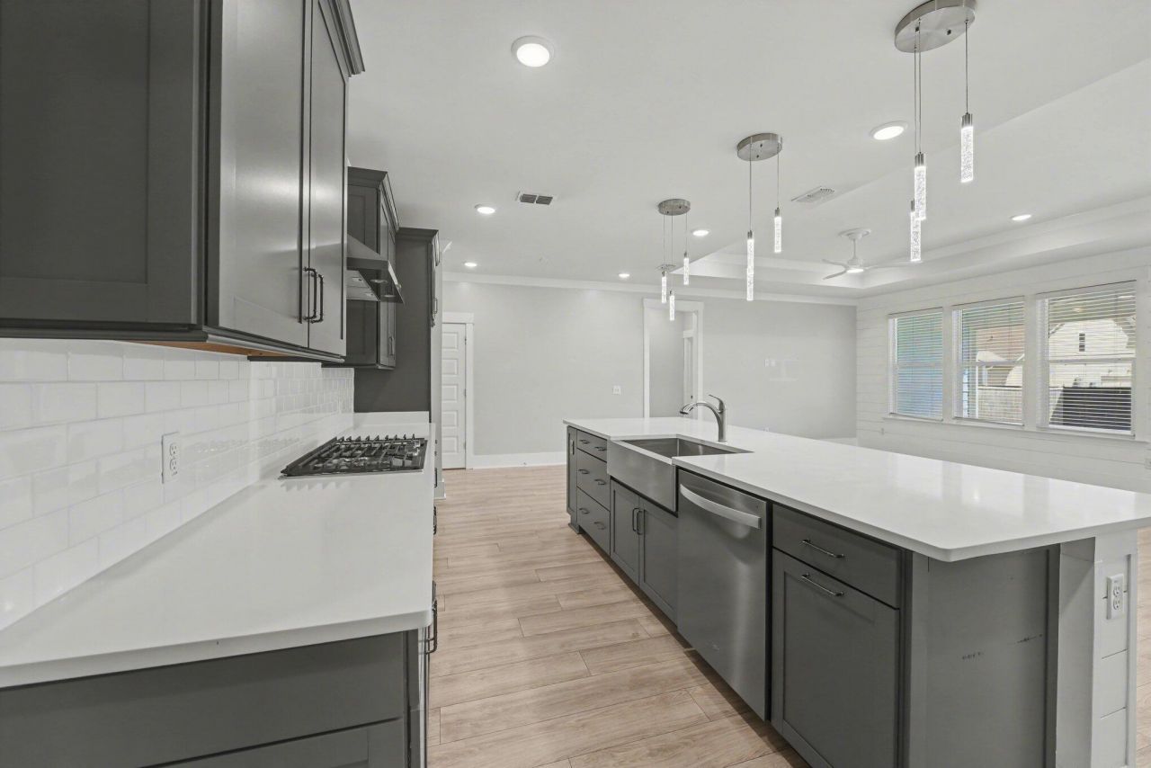 1970 Parish House Circle Photo 7