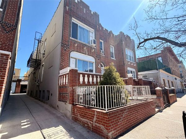 3255 82nd Street, Jackson Heights, NY 11370