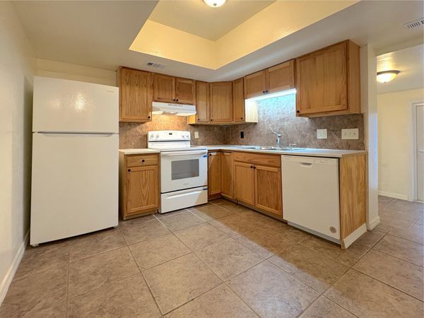 1124 NE 5th Avenue, Unit 6, Fort Lauderdale, FL 33304