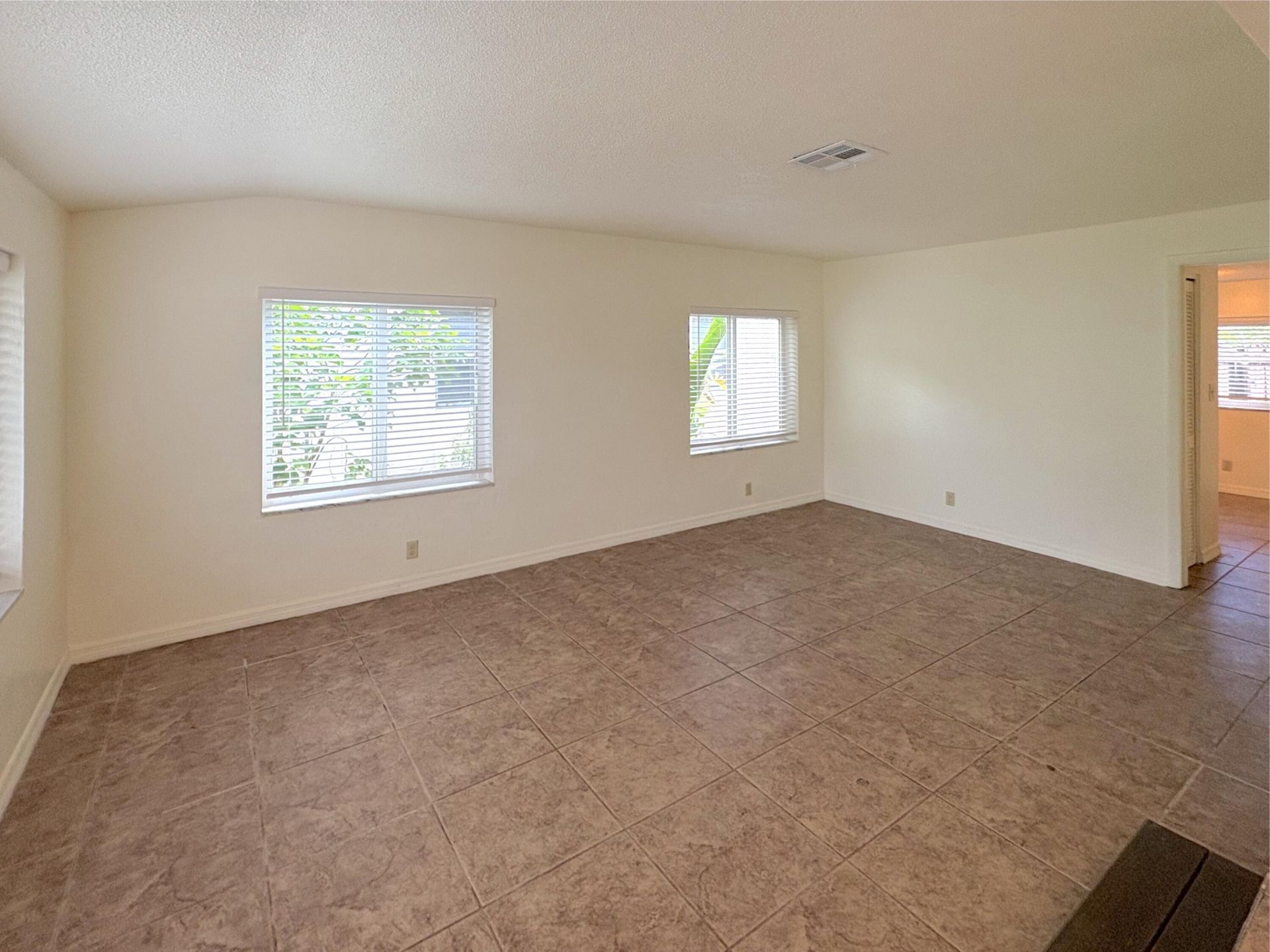 1124 NE 5th Avenue, Unit 6, Fort Lauderdale, FL 33304 Photo