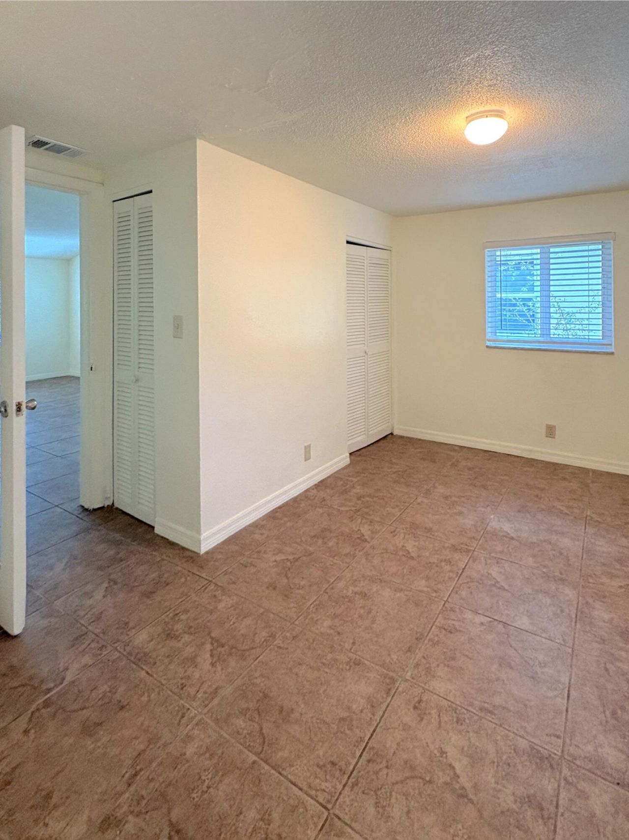 1124 NE 5th Avenue, Unit 6, Fort Lauderdale, FL 33304 Photo