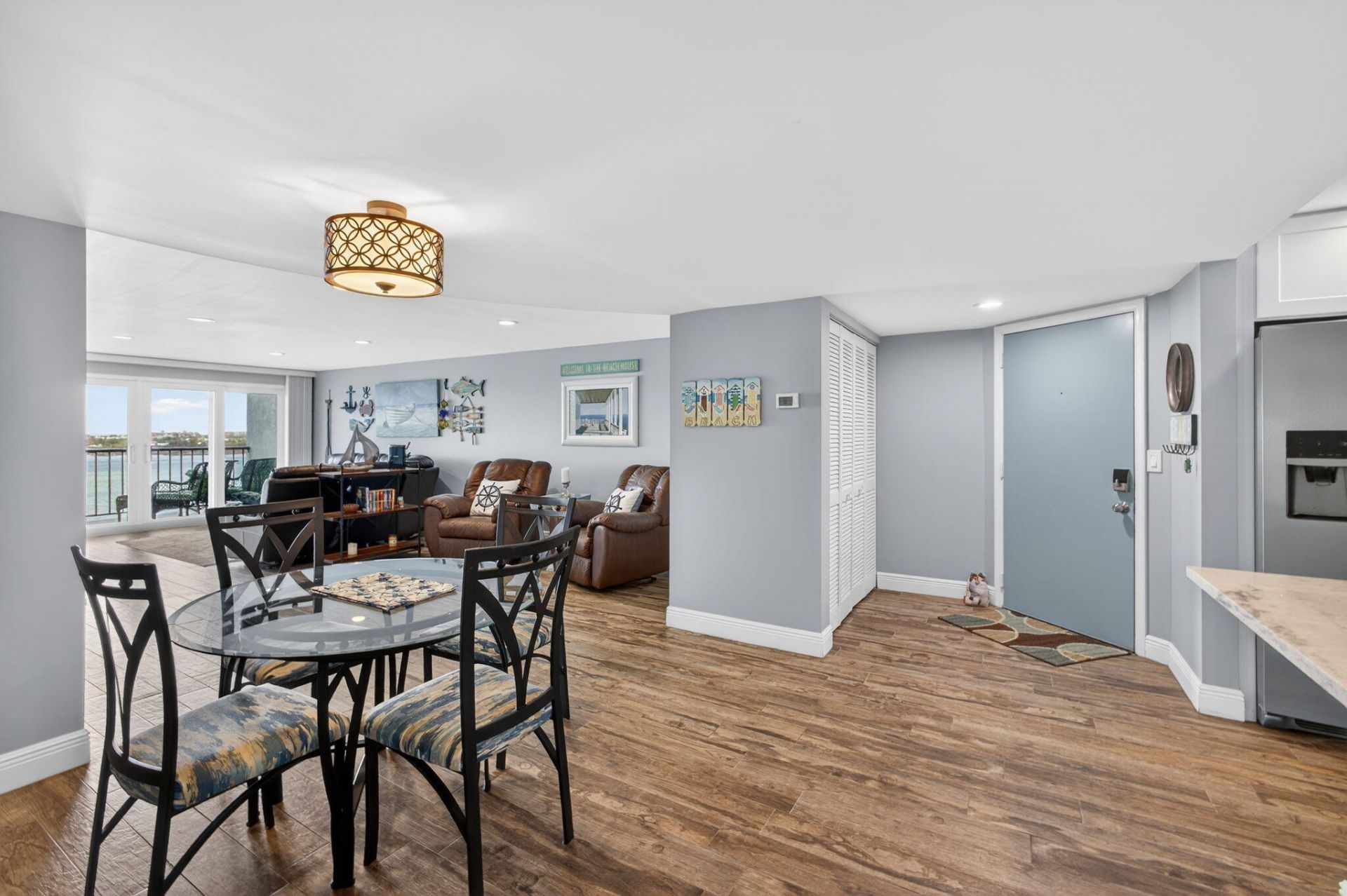 3040 Lake Shore Drive, Riviera Beach, FL 33404 Photo