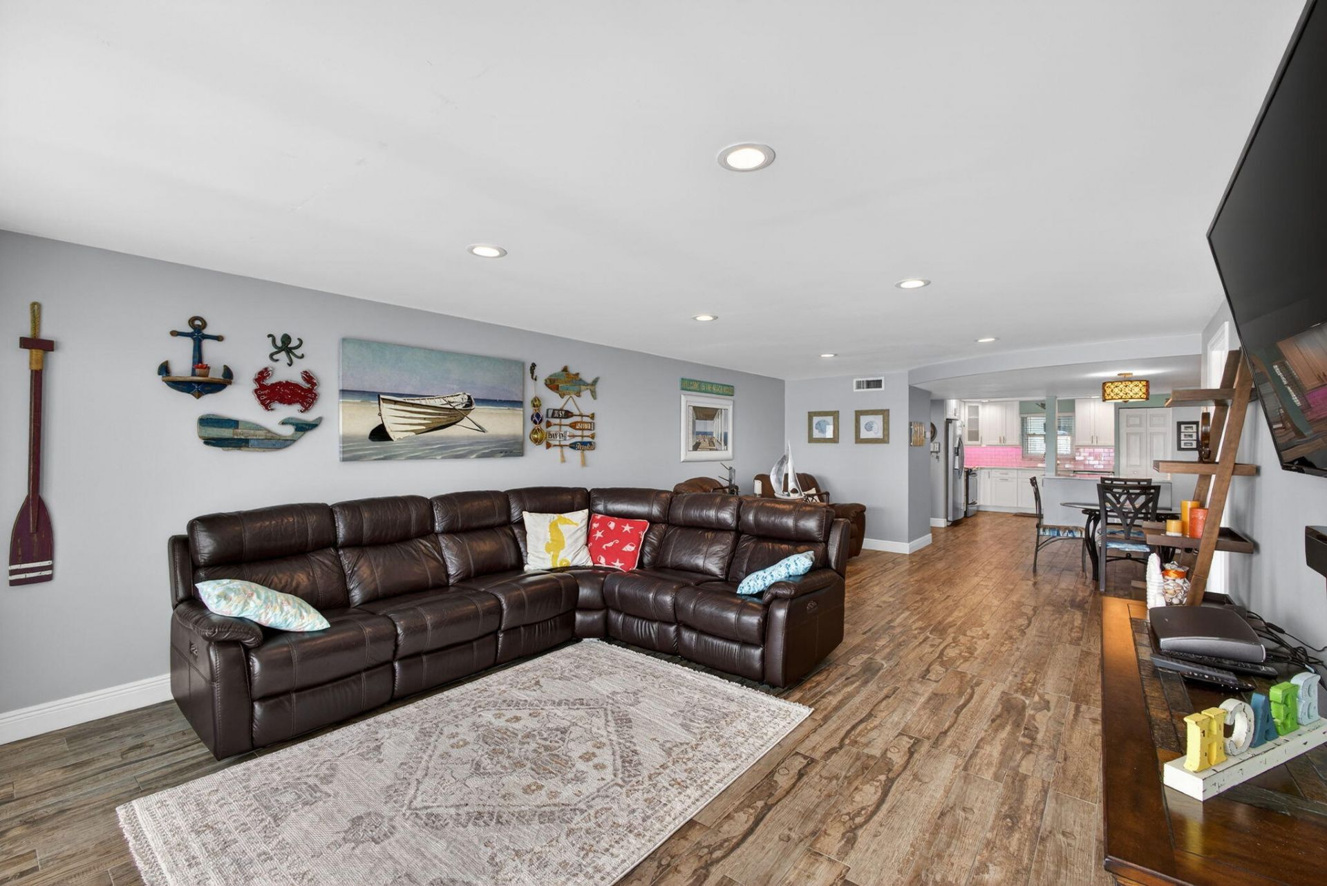 3040 Lake Shore Drive, Riviera Beach, FL 33404 Photo