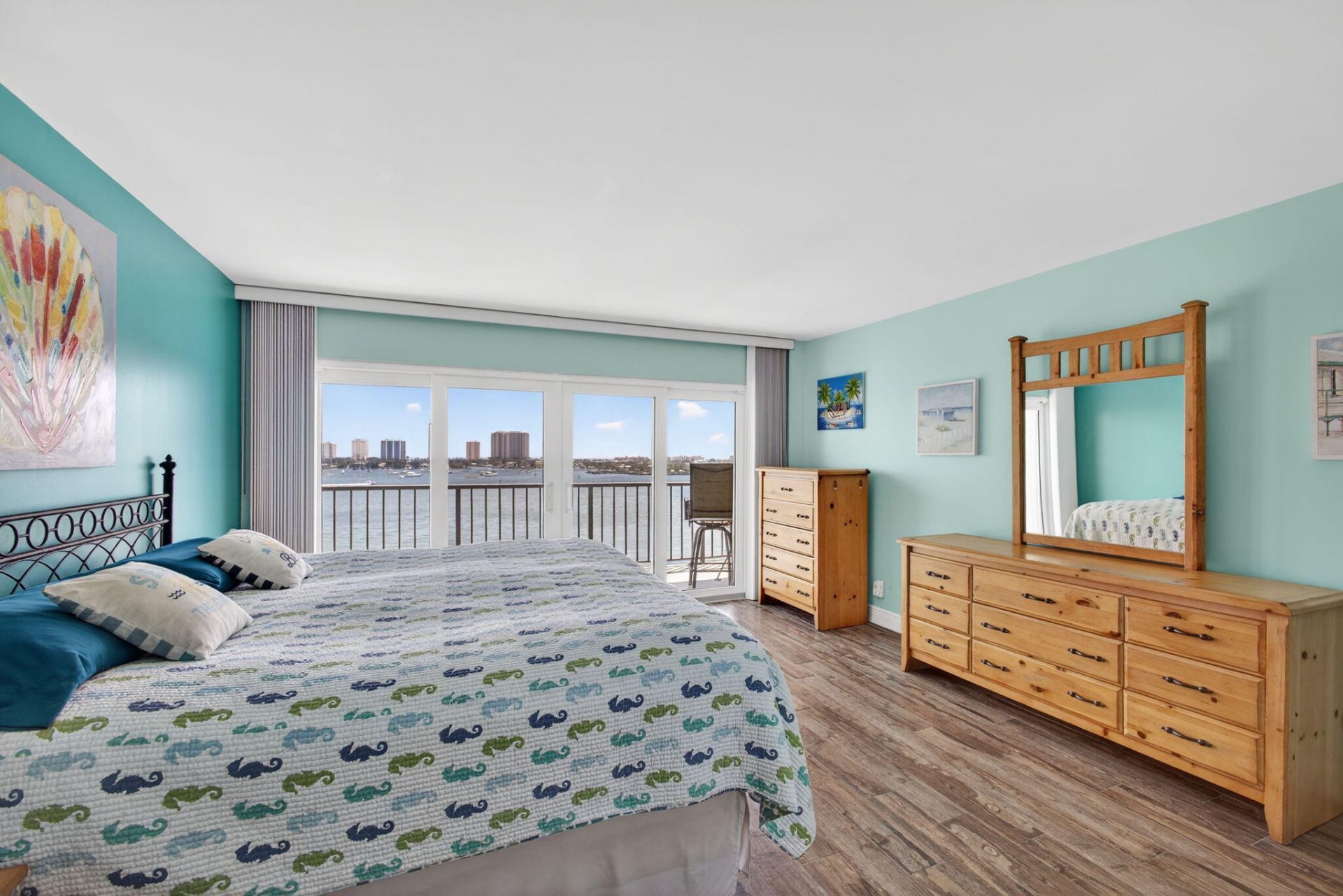 3040 Lake Shore Drive, Riviera Beach, FL 33404 Photo