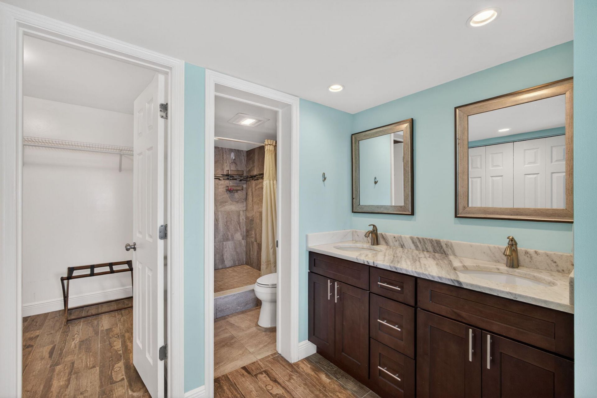 3040 Lake Shore Drive, Riviera Beach, FL 33404 Photo