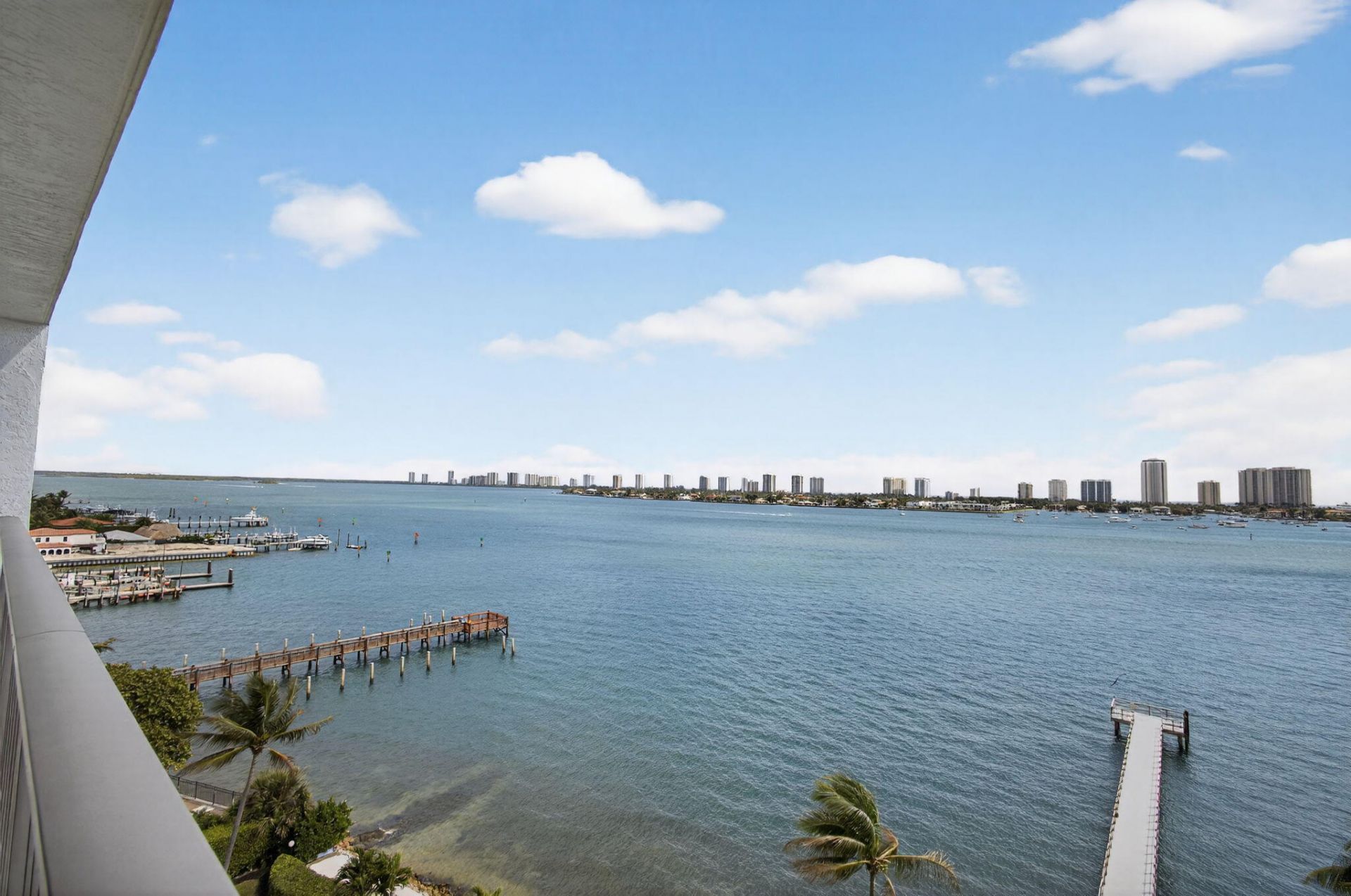 3040 Lake Shore Drive, Riviera Beach, FL 33404 Photo