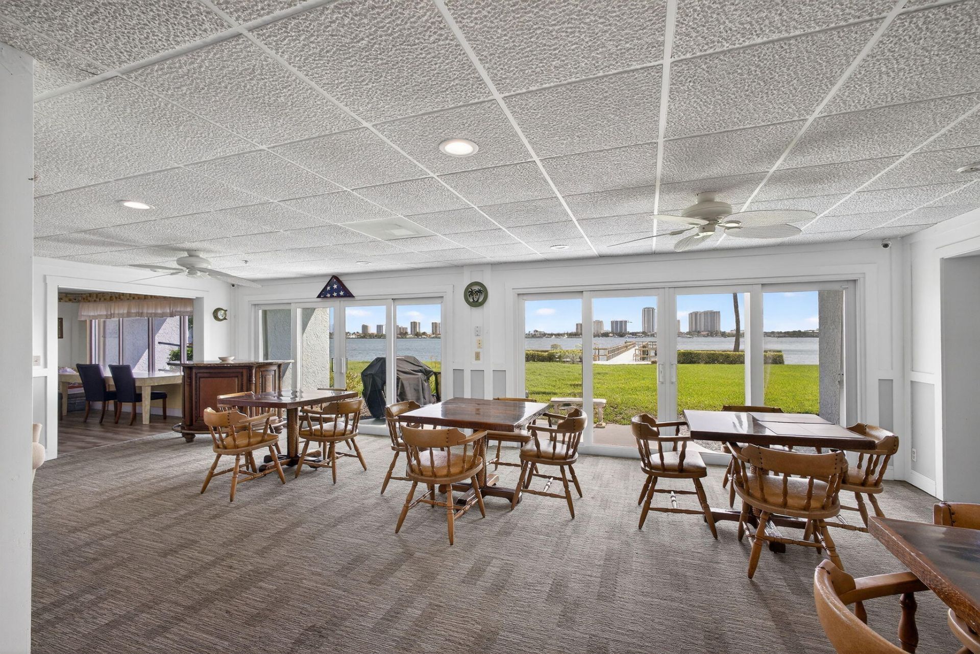 3040 Lake Shore Drive, Riviera Beach, FL 33404 Photo