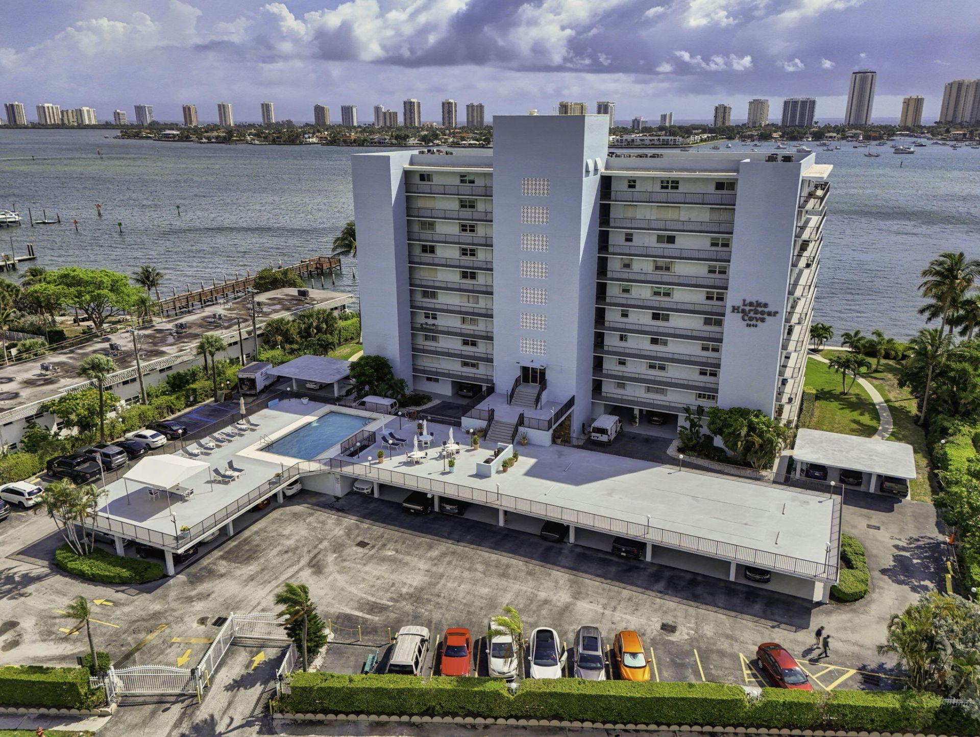 3040 Lake Shore Drive, Riviera Beach, FL 33404 Photo