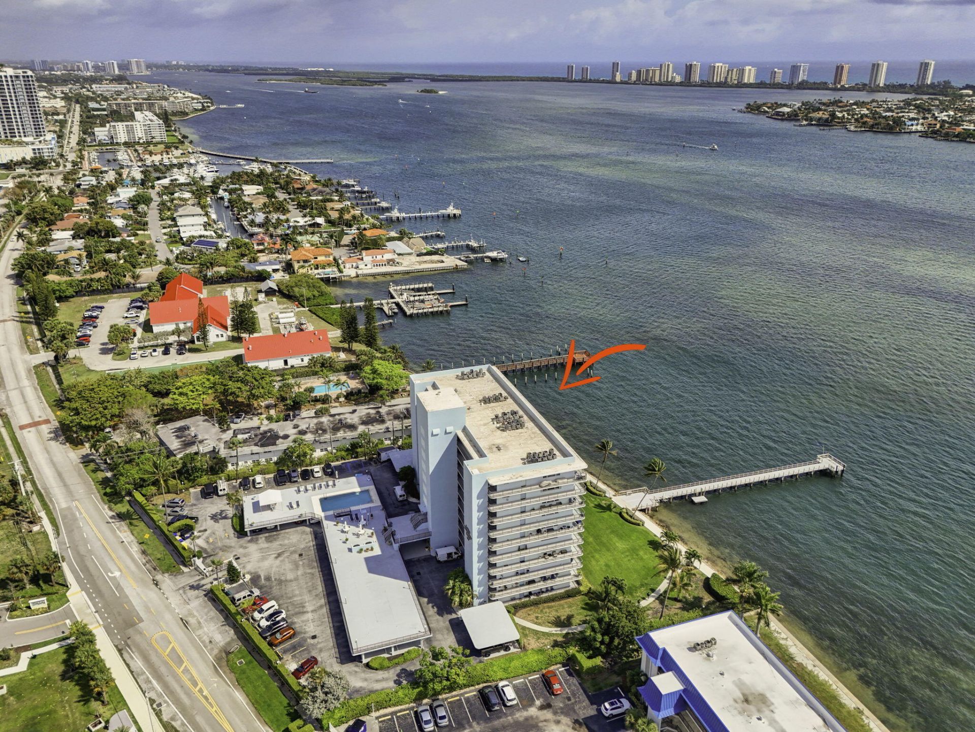 3040 Lake Shore Drive, Riviera Beach, FL 33404 Photo