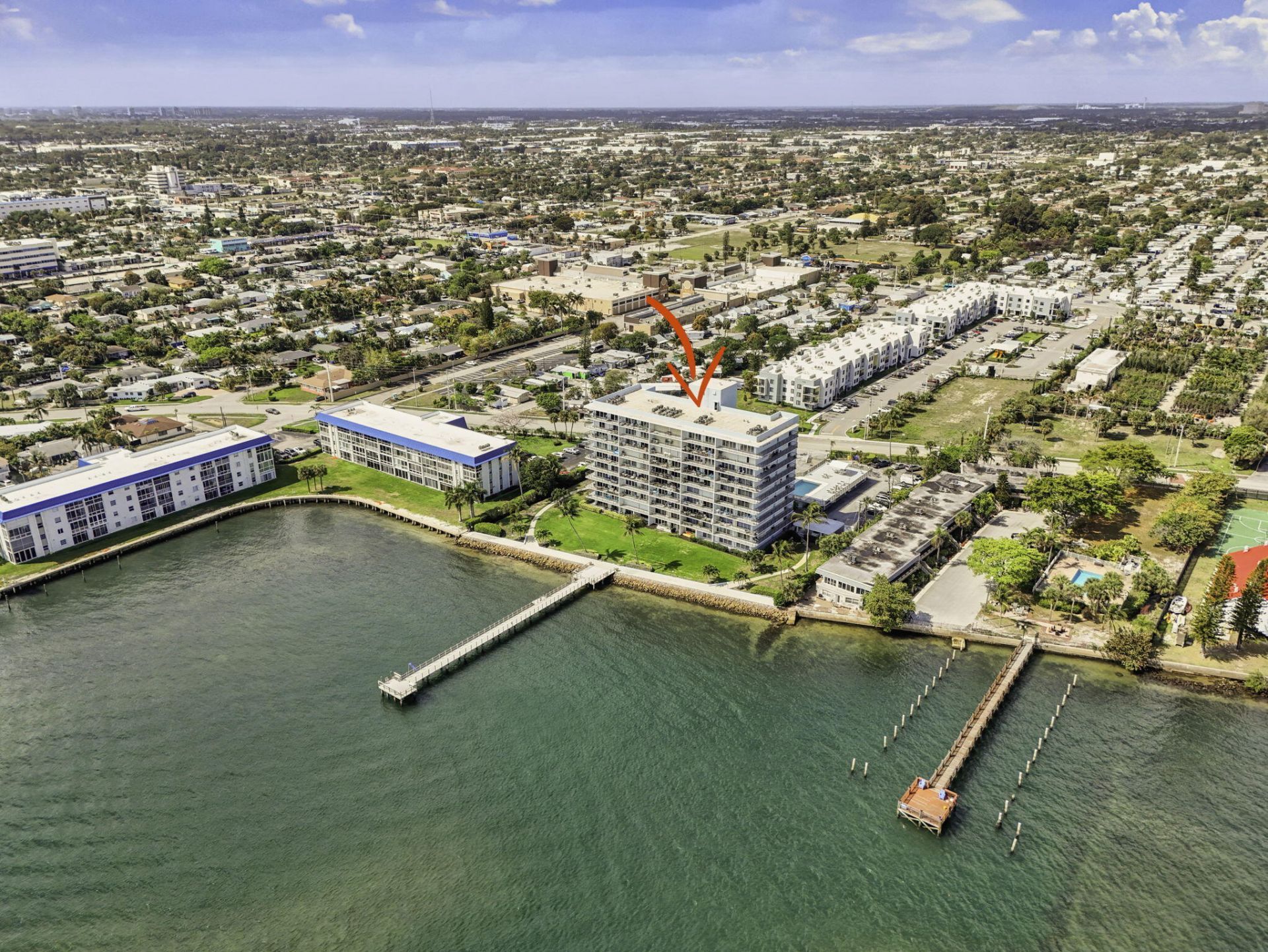 3040 Lake Shore Drive, Riviera Beach, FL 33404 Photo