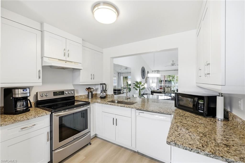 1476 Churchill Cir , Unit J203, Naples, FL 34116 Photo