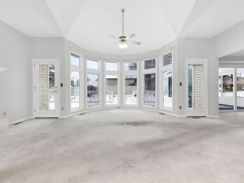 111 East Glen Drive, Bellefontaine, OH 43311 Photo 5