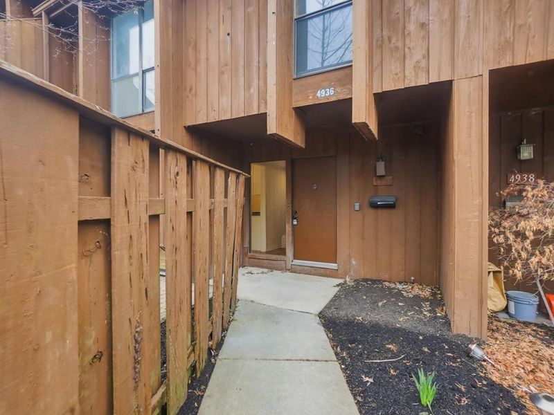 4936 Wintersong Lane, Unit 4, Westerville, OH 43081 Photo 1