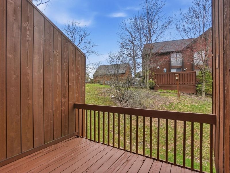 4936 Wintersong Lane, Unit 4, Westerville, OH 43081 Photo 12