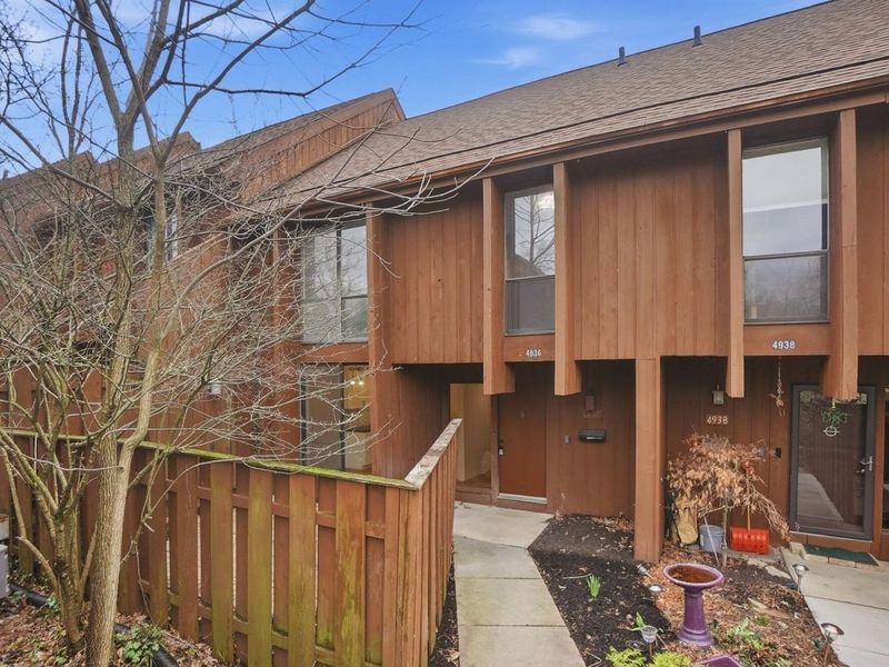 4936 Wintersong Lane, Unit 4, Westerville, OH 43081 Photo 3