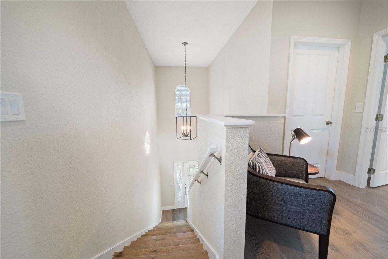 8685 E Bay Drive, Treasure Island, FL 33706 Photo