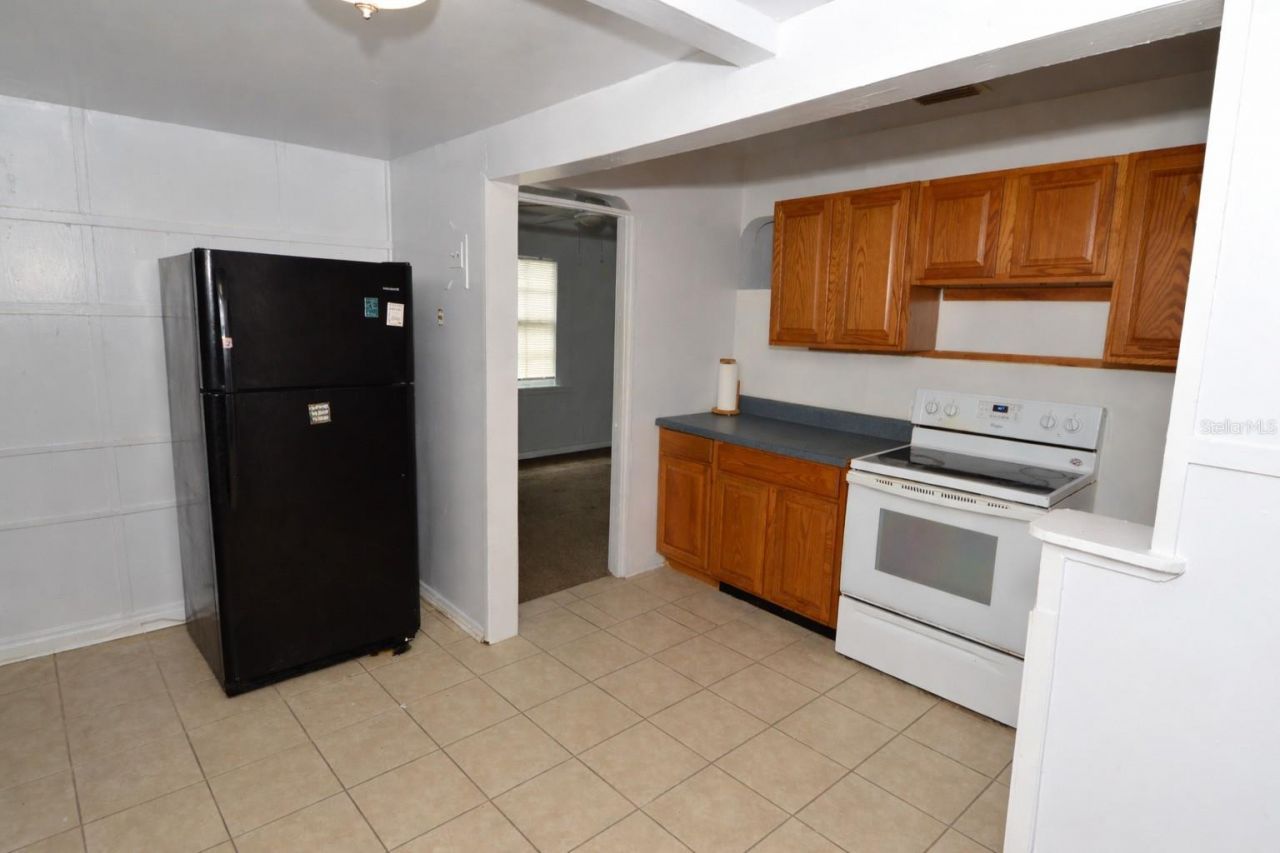 6855 Dartmouth Avenue N, Saint Petersburg, FL 33710 Photo