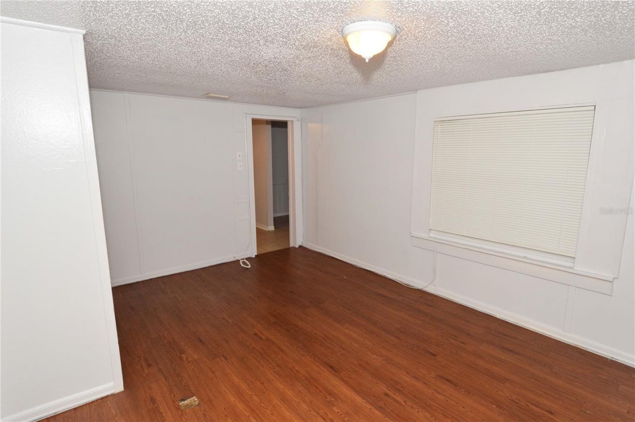 6855 Dartmouth Avenue N, Saint Petersburg, FL 33710 Photo